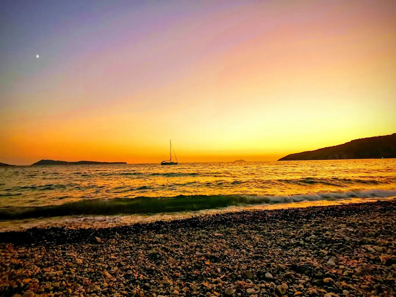 Taxi transfer to Kamenice Beach on Vis Island Croatia