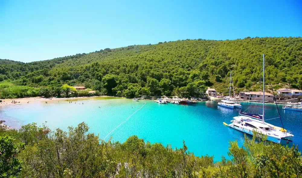 Taxi transfer to Stoncica Beach on Vis Island Croatia